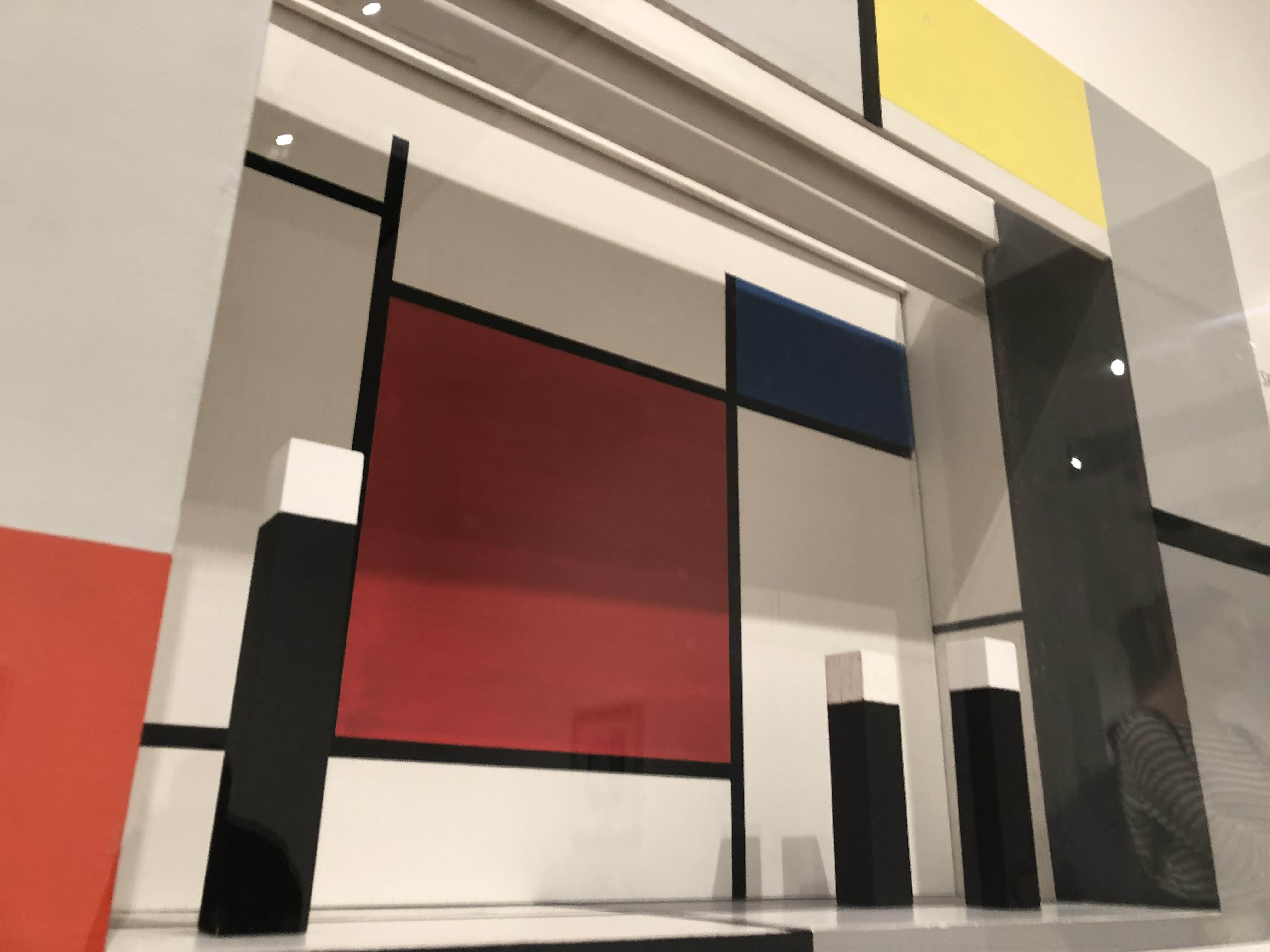 Mondrian stage design